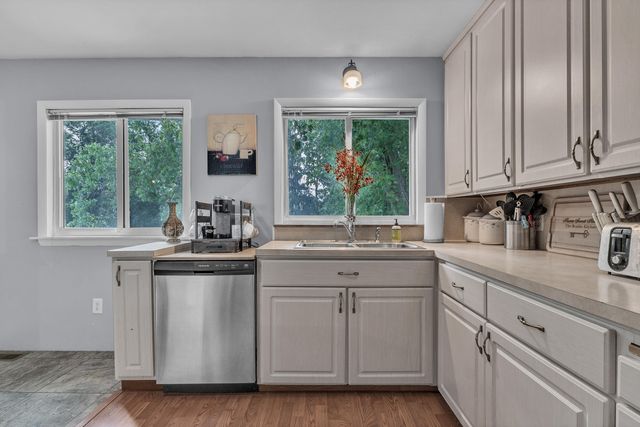 217 W McKay Street, Saline City, MI 48176