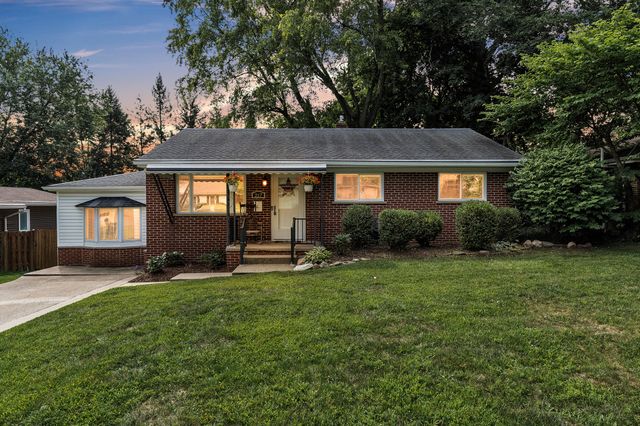 217 W McKay Street, Saline City, MI 48176