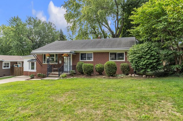 217 W McKay Street, Saline City, MI 48176