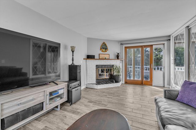 217 W McKay Street, Saline City, MI 48176