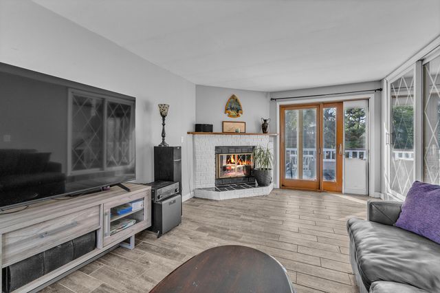217 W McKay Street, Saline City, MI 48176