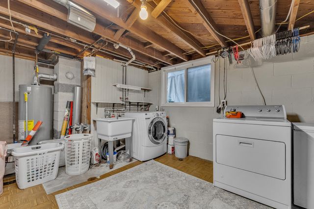 217 W McKay Street, Saline City, MI 48176