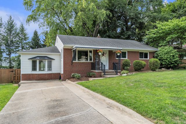 217 W McKay Street, Saline City, MI 48176