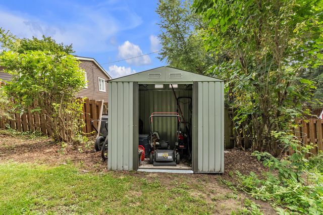 217 W McKay Street, Saline City, MI 48176