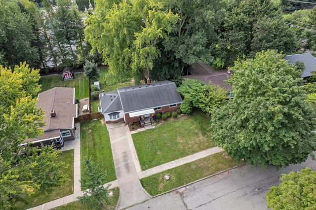 217 W McKay Street, Saline City, MI 48176