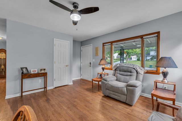 217 W McKay Street, Saline City, MI 48176