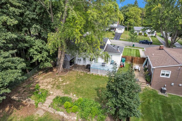 217 W McKay Street, Saline City, MI 48176