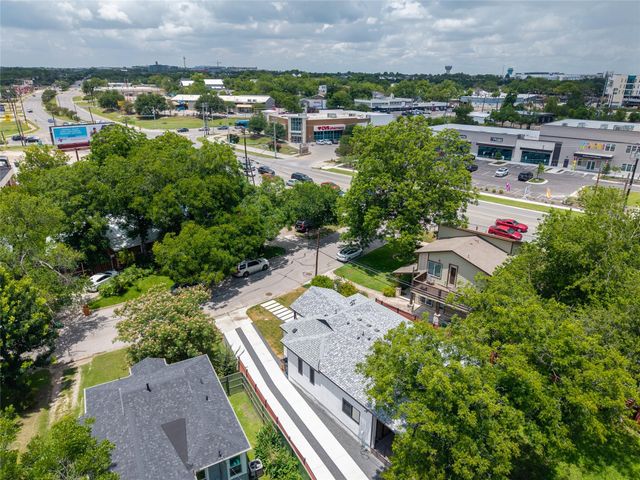 2945 Moss ST, Austin, TX 78722