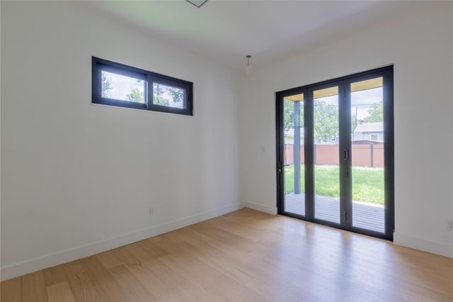 2945 Moss ST, Austin, TX 78722