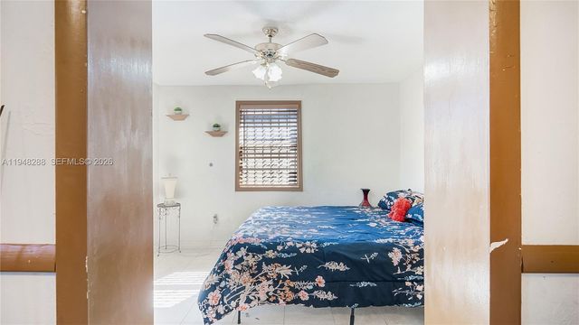 14421 Harrison St, Miami, FL 33176