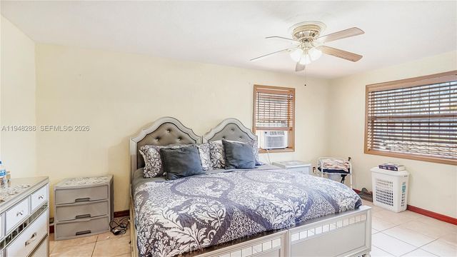 14421 Harrison St, Miami, FL 33176