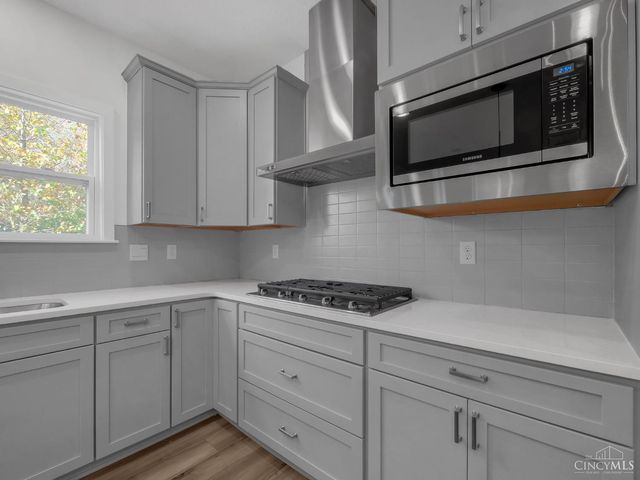 8705 Quietwood Lane, Cleves, OH 45002