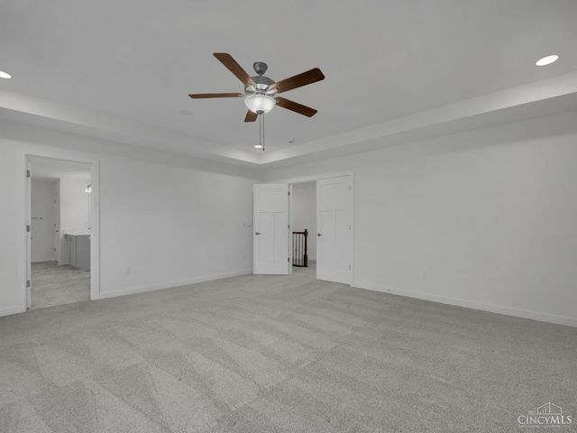 8705 Quietwood Lane, Cleves, OH 45002