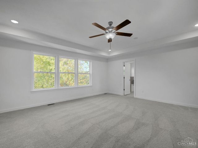 8705 Quietwood Lane, Cleves, OH 45002