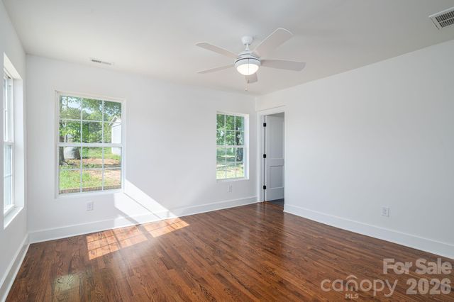 6123 Flay Road, Cherryville, NC 28021