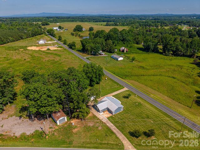 6123 Flay Road, Cherryville, NC 28021