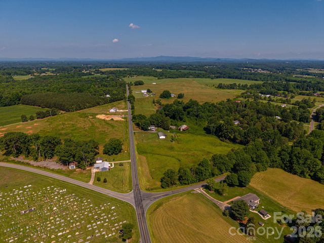 6123 Flay Road, Cherryville, NC 28021