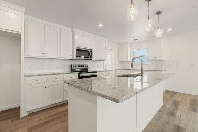 1811 Living Water Drive, Amarillo, TX 79118