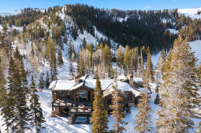 137 WHITE PINE CANYON RD, Park City, UT 84060