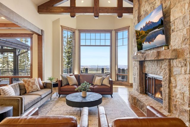 137 WHITE PINE CANYON RD, Park City, UT 84060