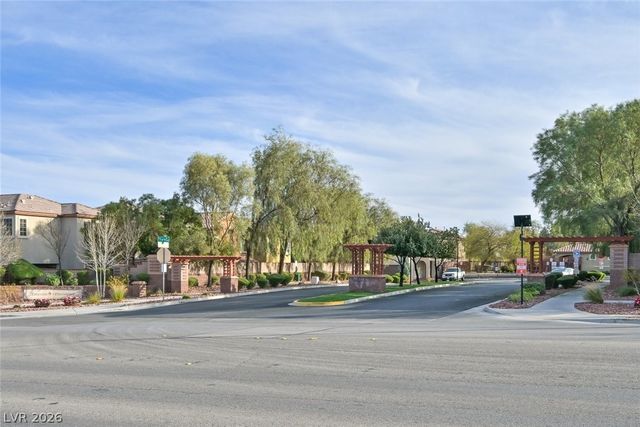 7563 Edgartown Harbor Street, Las Vegas, NV 89166