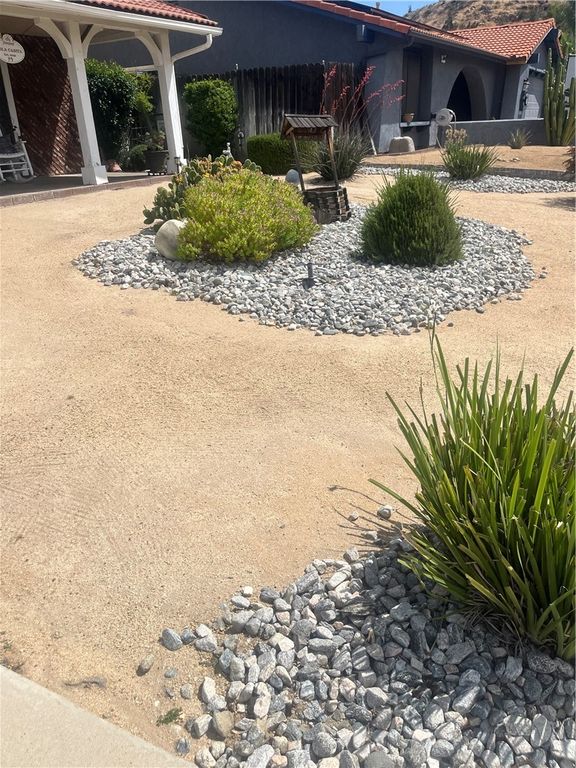 Image 4 of property listing at 26811 Sol Court, Hemet, CA 92544