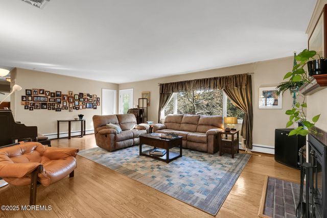 37 Clover Hill Road, Colts Neck, NJ 07722