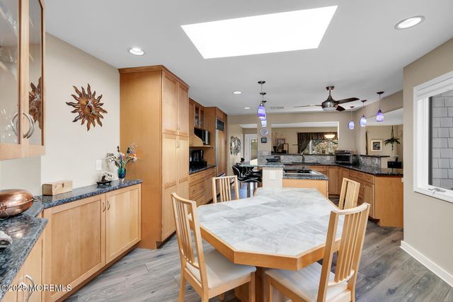 37 Clover Hill Road, Colts Neck, NJ 07722