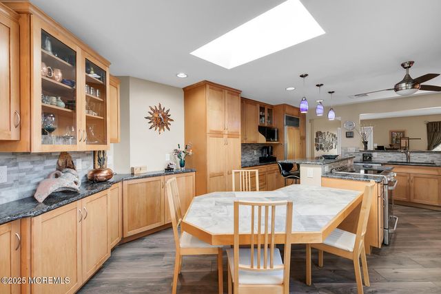 37 Clover Hill Road, Colts Neck, NJ 07722