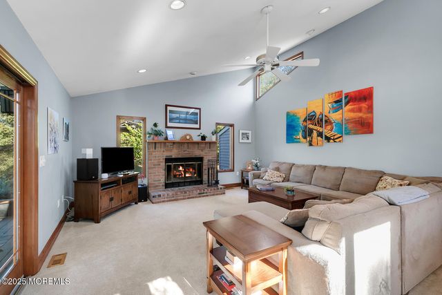 37 Clover Hill Road, Colts Neck, NJ 07722