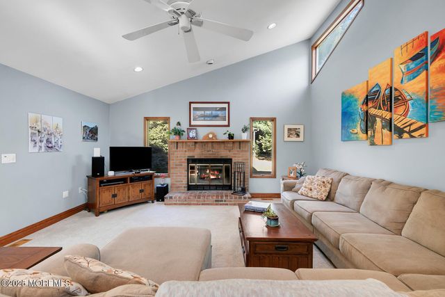 37 Clover Hill Road, Colts Neck, NJ 07722