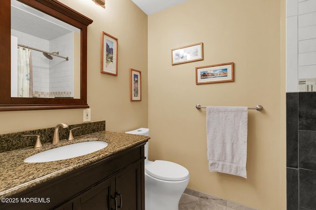 37 Clover Hill Road, Colts Neck, NJ 07722