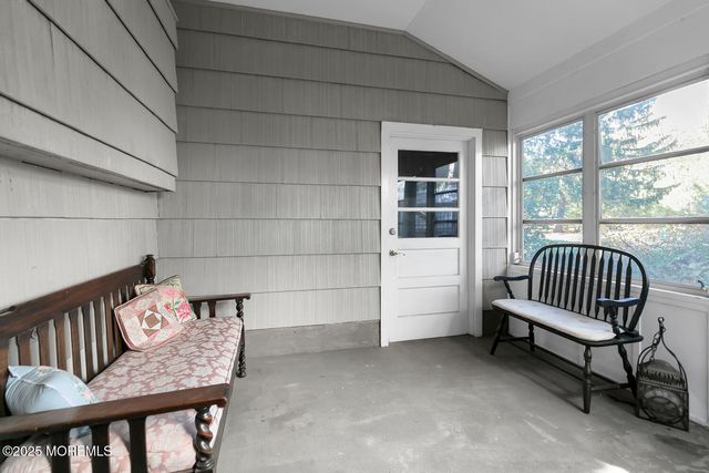 37 Clover Hill Road, Colts Neck, NJ 07722