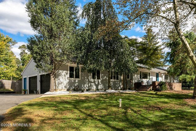 37 Clover Hill Road, Colts Neck, NJ 07722