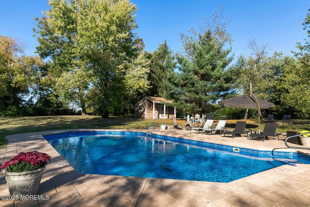 37 Clover Hill Road, Colts Neck, NJ 07722