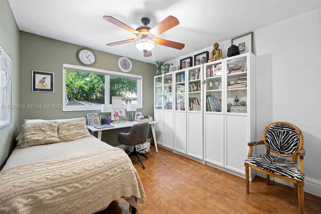 8330 SW 171st St, Palmetto Bay, FL 33157