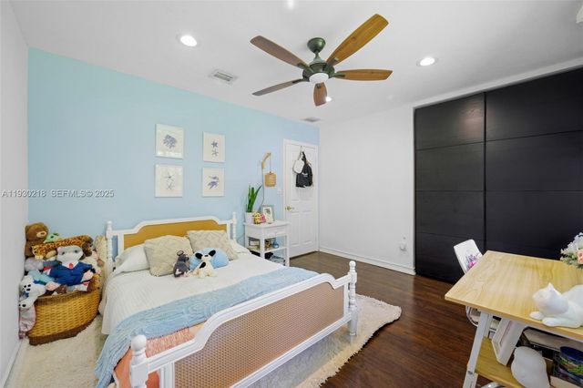 8330 SW 171st St, Palmetto Bay, FL 33157