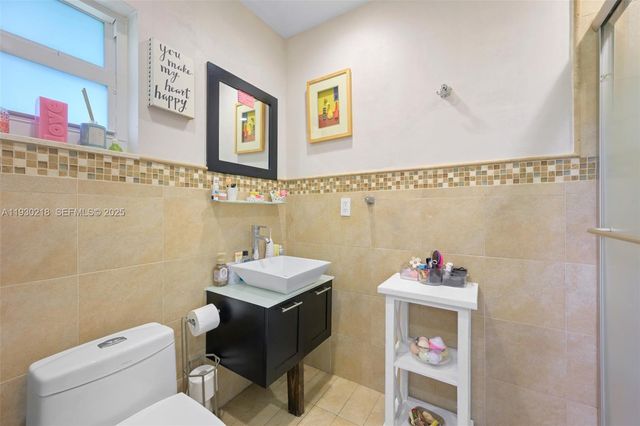 8330 SW 171st St, Palmetto Bay, FL 33157