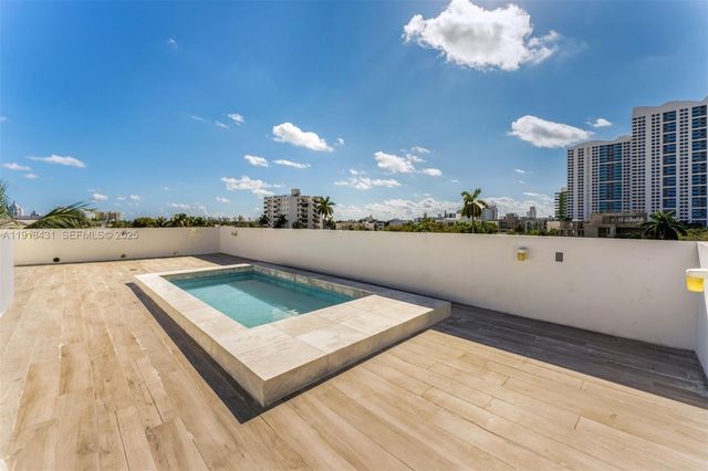 1525 Bay Rd 1525, Miami Beach, FL 33139