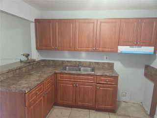 20520 NW 15th Avenue 230, Miami Gardens, FL 33169