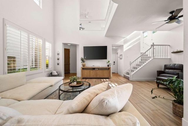 7100 Surfbird Circle, Carlsbad, CA 92011