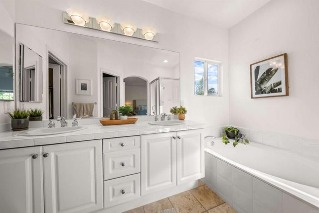 7100 Surfbird Circle, Carlsbad, CA 92011