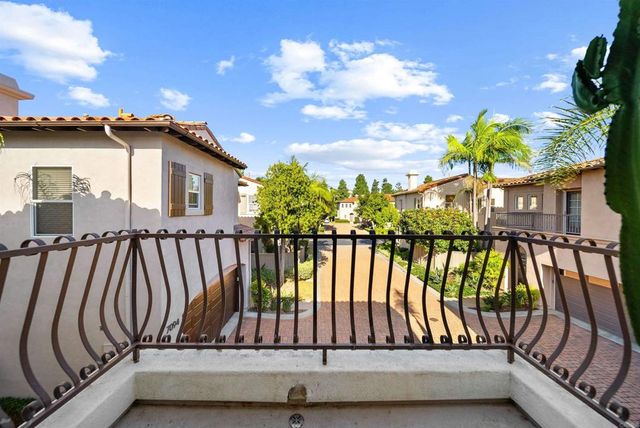 7100 Surfbird Circle, Carlsbad, CA 92011