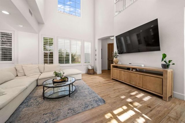 7100 Surfbird Circle, Carlsbad, CA 92011