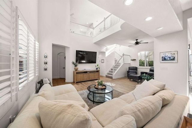 7100 Surfbird Circle, Carlsbad, CA 92011