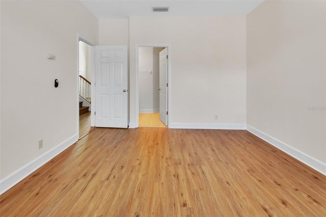 202 WOODHOUSE LANE, Deland, FL 32724