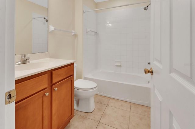 202 WOODHOUSE LANE, Deland, FL 32724