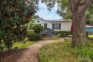 1804 El Paso Trl, Gulf Breeze, FL 32566