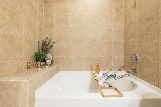 44 PEACHTREE NE Place 1030, Atlanta, GA 30309