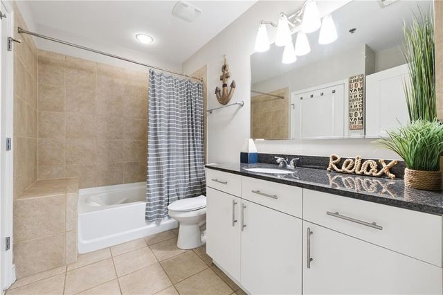 44 PEACHTREE NE Place 1030, Atlanta, GA 30309